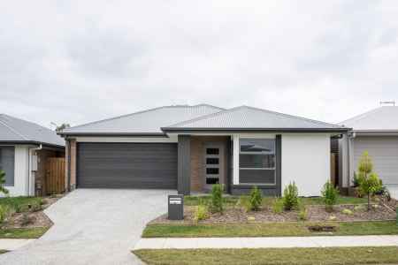 BRAND NEW Spacious 4bed 2bath Home