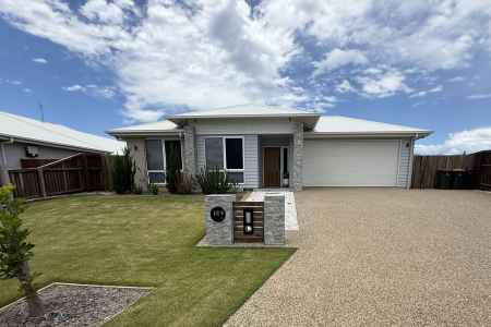 🌊 Coastal Lifestyle Meets Spacious Family Living – 4 Bed, 2 Bath + Huge Shed in Beautiful Bargara! 🏡