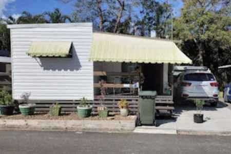 Village style Relocatable 2 bed cabin on Hacienda Holiday park