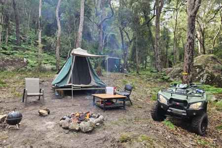 Off grid adventurer's paradise! With stunning Hawkesbury River views, situated on 15 acres of pristine bushland - Camping, fishing and quadbiking