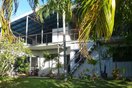 SPACIOUS ECO-FRIENDLY HOME