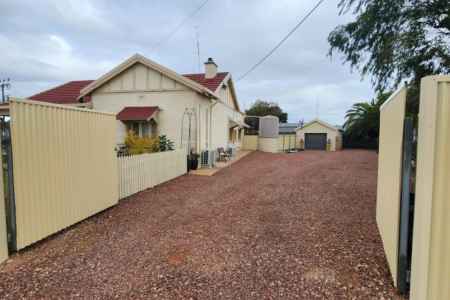 Timeless charm - SOLD