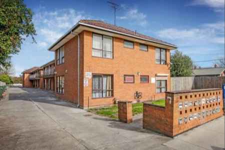 Comfortable Living or Great Investment!