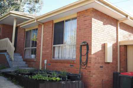 Neat Family Proportioned Home for Savvy Renovator or Investor - No Body Corp