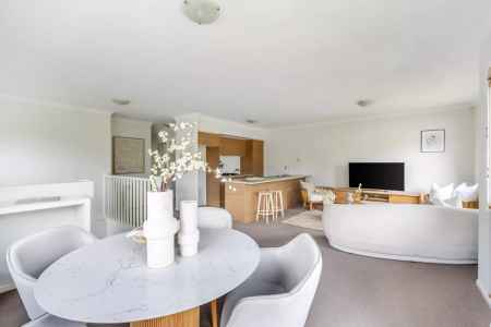 A perfect first home or seamless downsize