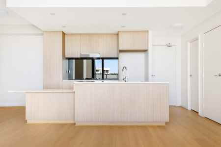 Your Perfect Home Base in Washington Park