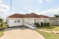 Charming Post-War with Modern Elegance on 637m²