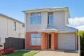 Just 1 Year Old, Newly Built Stylish 4-Bedrooms Torrens Title Double Storey House in Prime Oaklands Park Location