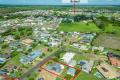 NEAT AND TIDY LOWSET BRICK HOME IN THE HEART OF KALKIE!!