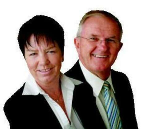 Jan Laing  Alan Peters photo