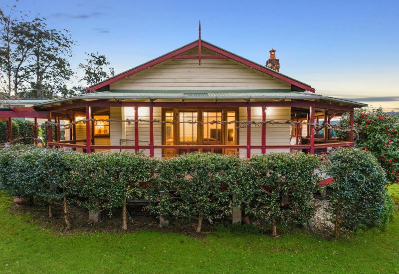 "Riversdale" - Charming home on 27.5 acres of fertile land