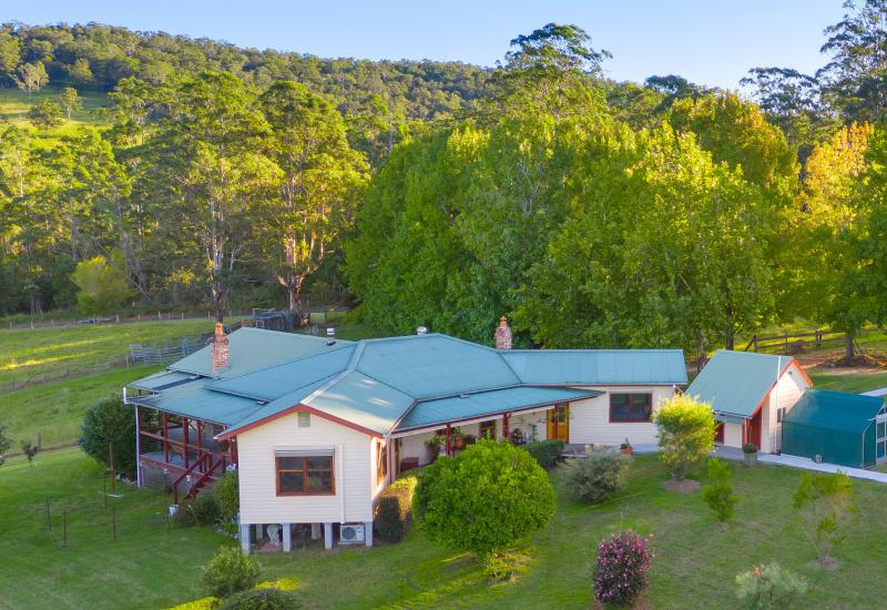 "Riversdale" - Charming home on 27.5 acres of fertile land
