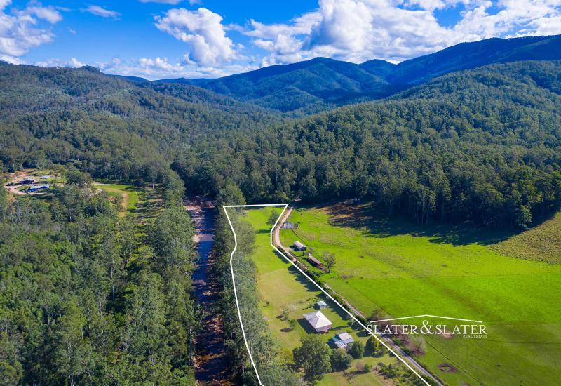 8.2 acres, Wilson river frontage, Idyllic rural lifestyle