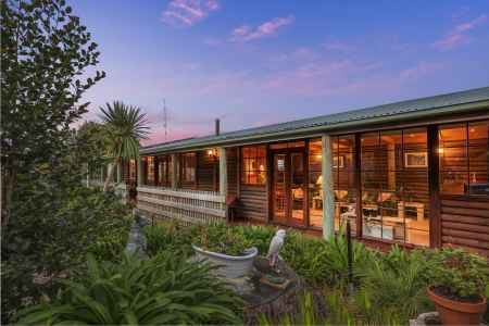 LOCATION, PRIVACY, SEA VIEWS AND CHARM