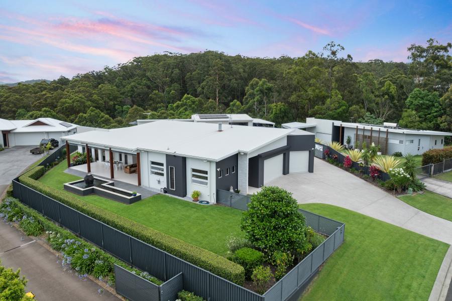 Welcome to Your Urban Sanctuary - Lifestyle, Community & Flexibility
