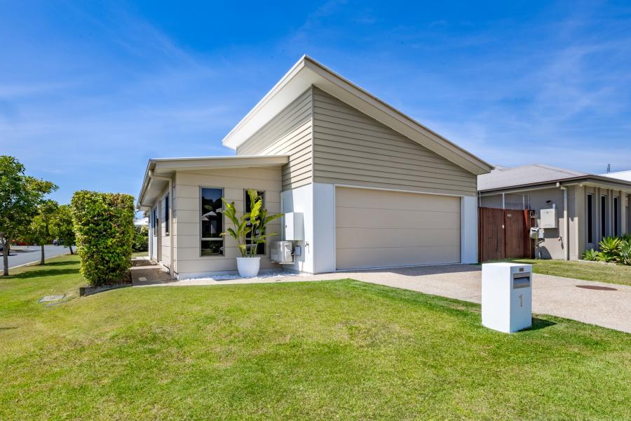 Live Large, Lounge Larger: Stylish Home with High Ceilings