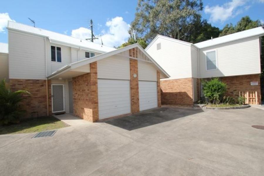 Spacious 3 Bedroom Unit Moments from Nambour Town Centre