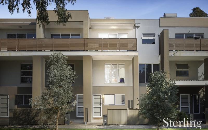 4 Honolulu Drive, Point Cook