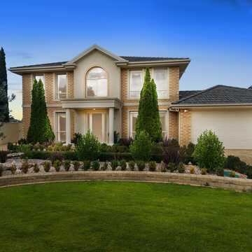 Maureen Hughes testimonial image