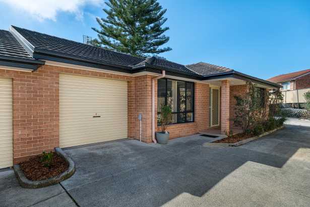Modern, Low-Maintenance Living in a Prime Location