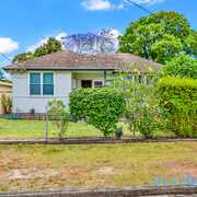 Jess was a gem to deal with, quick to respond in a kind and can do manner .