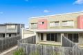 MODERN 3 BEDROOM TOWNHOUSE