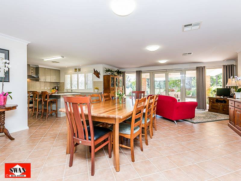 13 Connelly Place, Mount Helena - Thumbnail 5