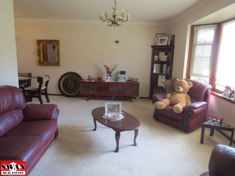 22 Wortley Road, Greenmount - Thumbnail 5