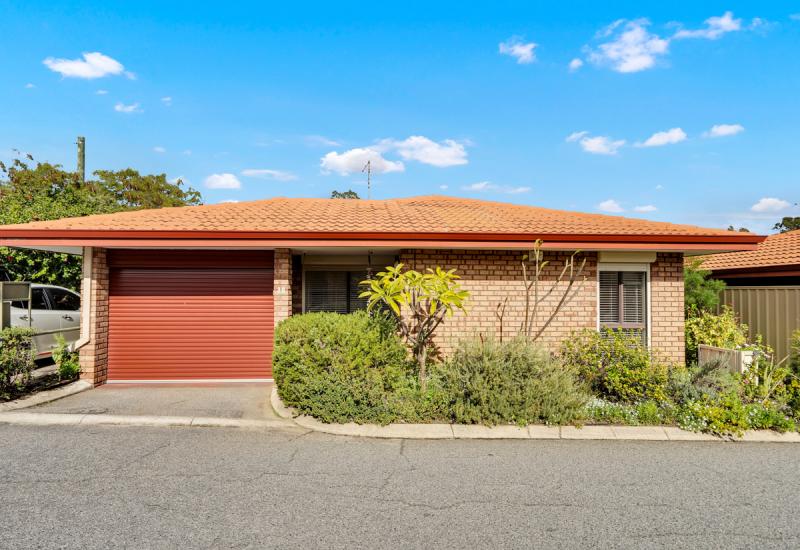 OFFERS IN THE $500S  OPEN SATURDAY 9.30-10AM PLEASE SMS TREVOR 0419 923 858 IF YOU CANNOT MAKE THE HOME OPEN