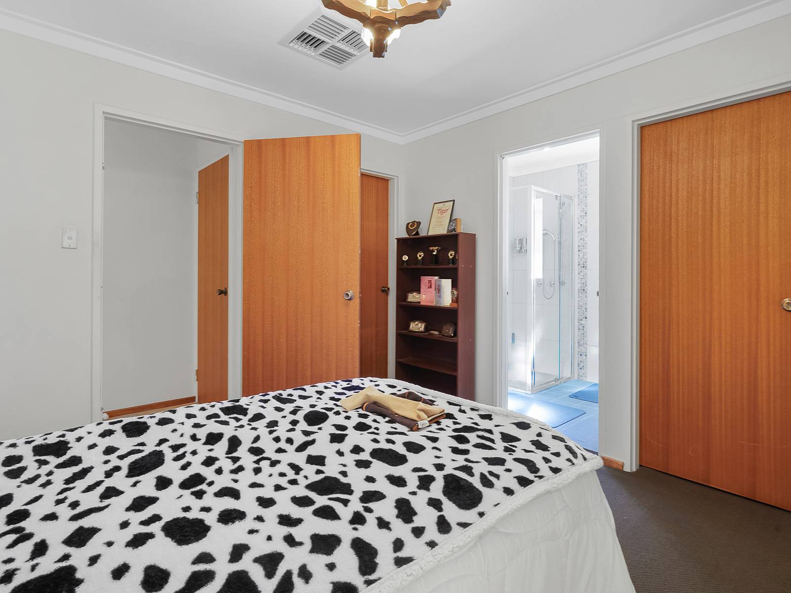 15 Gumnut Close, Swan View - Thumbnail 2