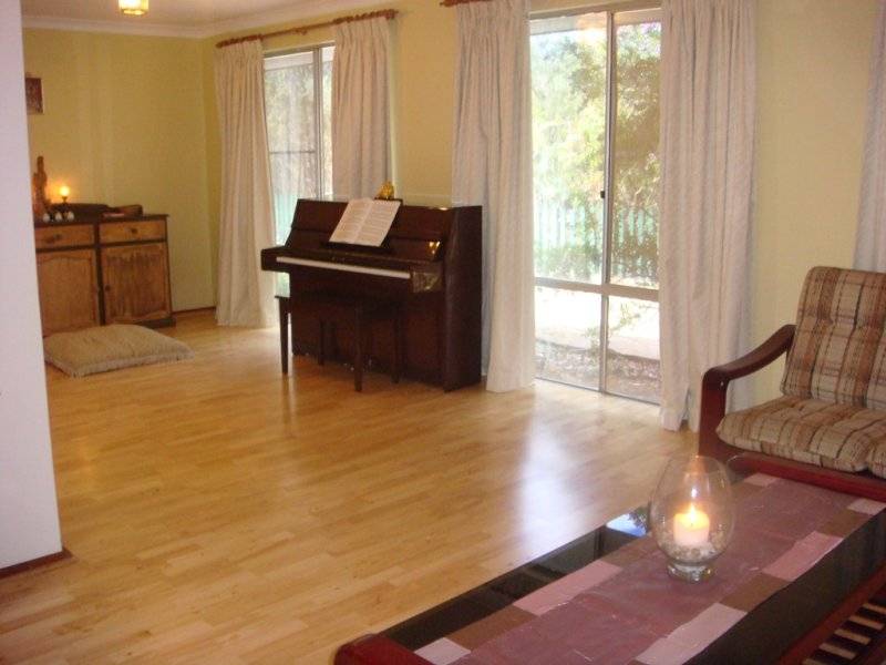 Swan View, Swan View - Thumbnail 3