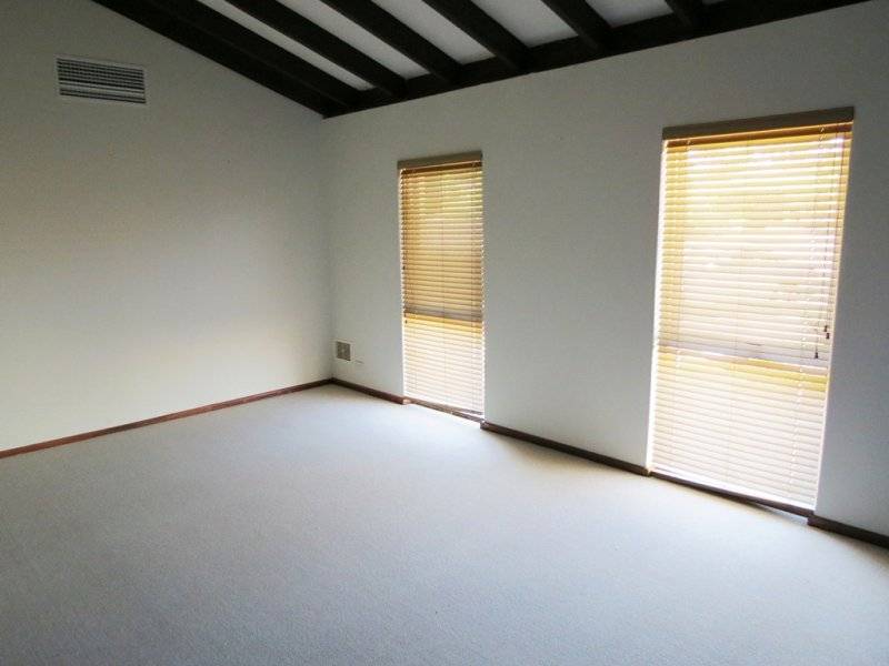 53 Mahonia Way, Forrestfield - Thumbnail 6