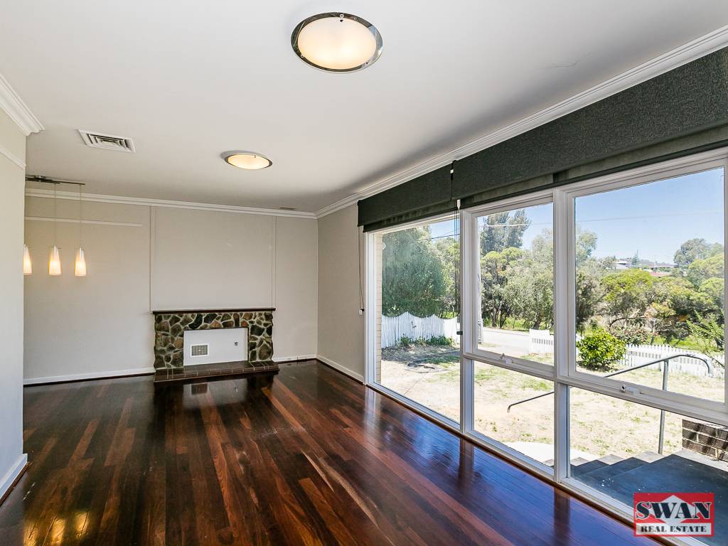 19 Chartwell Way, Swan View - Thumbnail 4