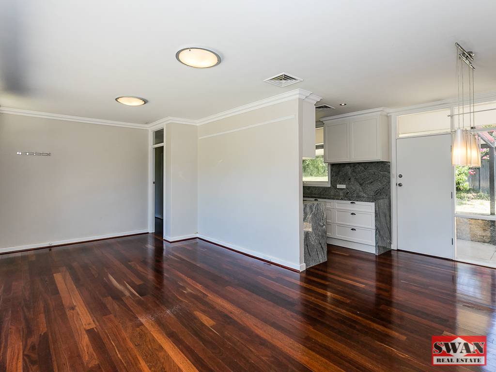 19 Chartwell Way, Swan View - Thumbnail 6