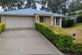 5 Bedrooms in Yamanto