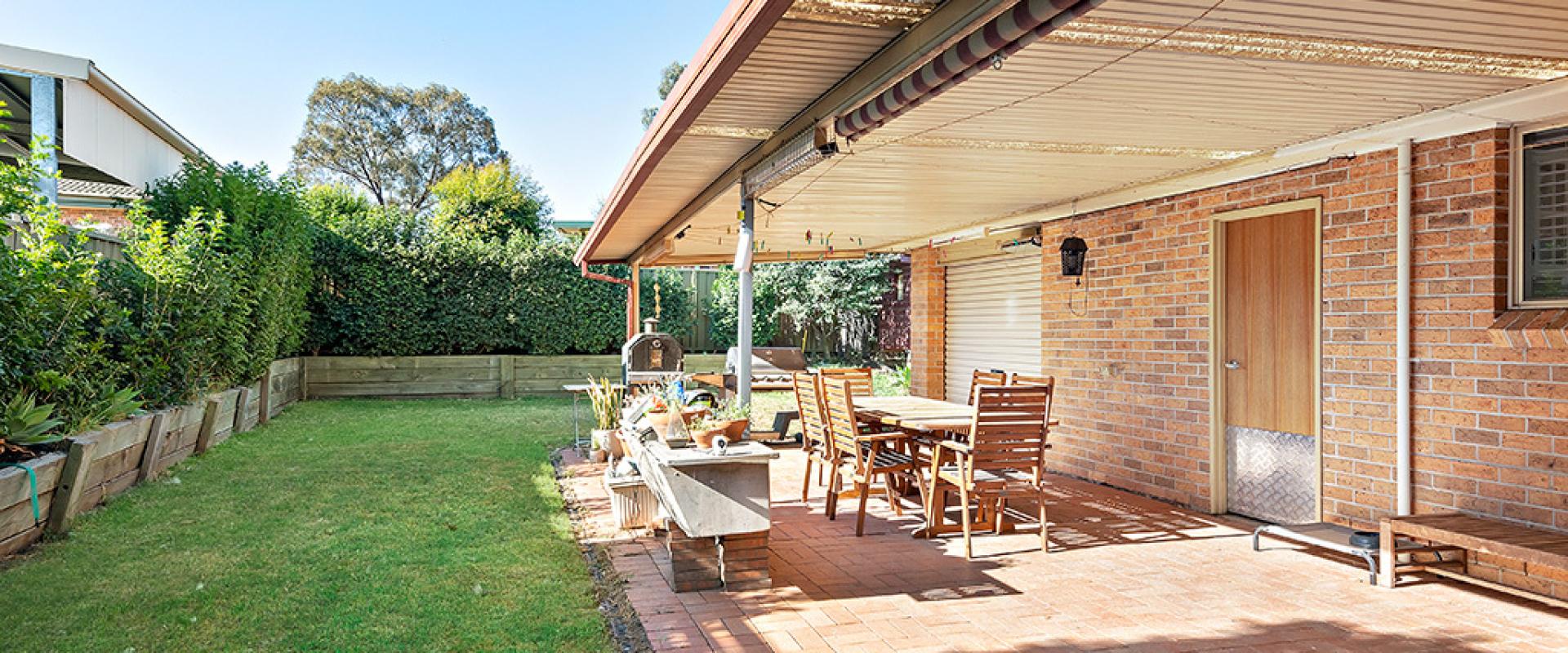 Taylor & Thomas Real Estate *APPLICATION APPROVED* 3 Bedroom Family