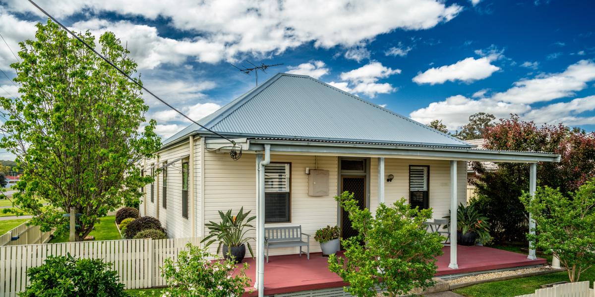 Charming Fully Renovated Cottage on a Corner Block!