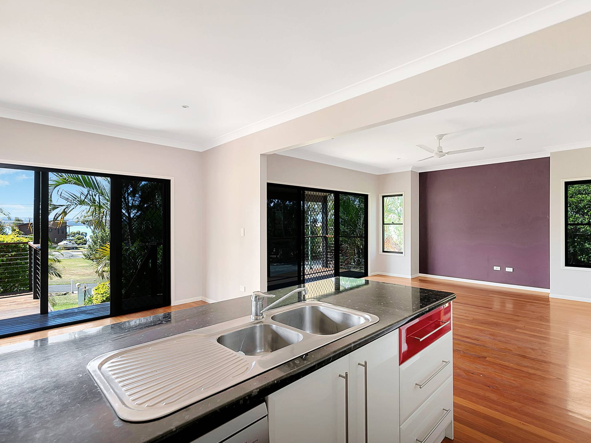 15 Mawarra Street, Macleay Island, Macleay Island - Thumbnail 8