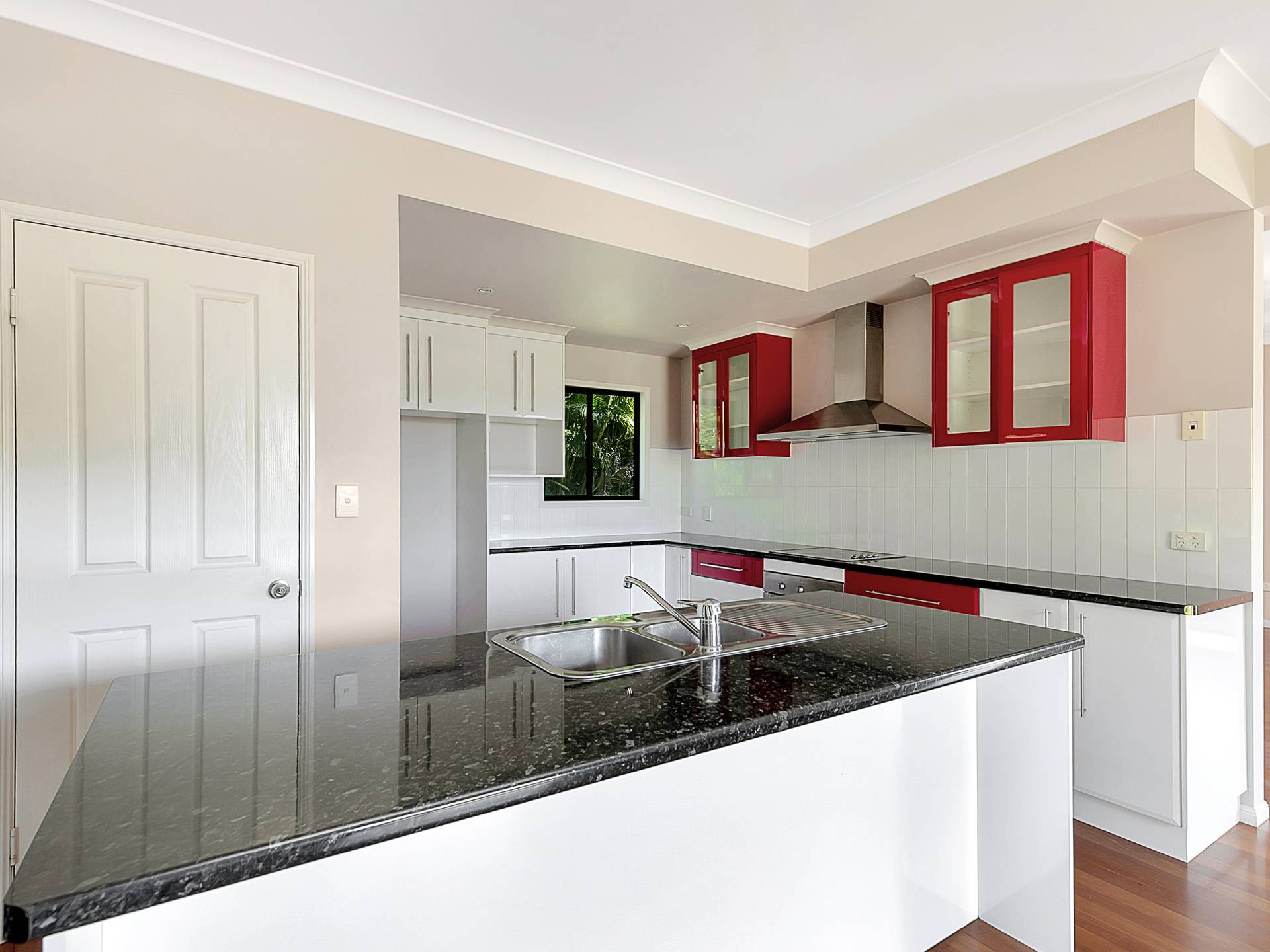 15 Mawarra Street, Macleay Island, Macleay Island - Thumbnail 4