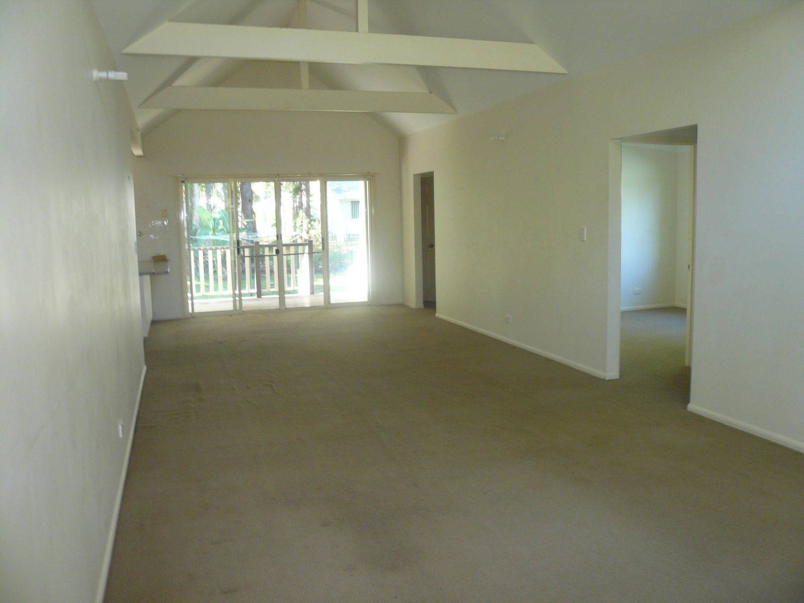 32 Nugent Street, Macleay Island, Macleay Island - Thumbnail 4