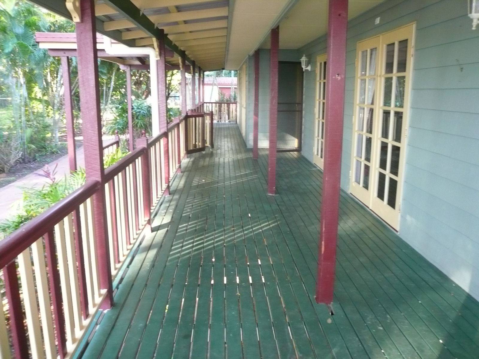 36 Coast Road, Macleay Island, Macleay Island - Thumbnail 2