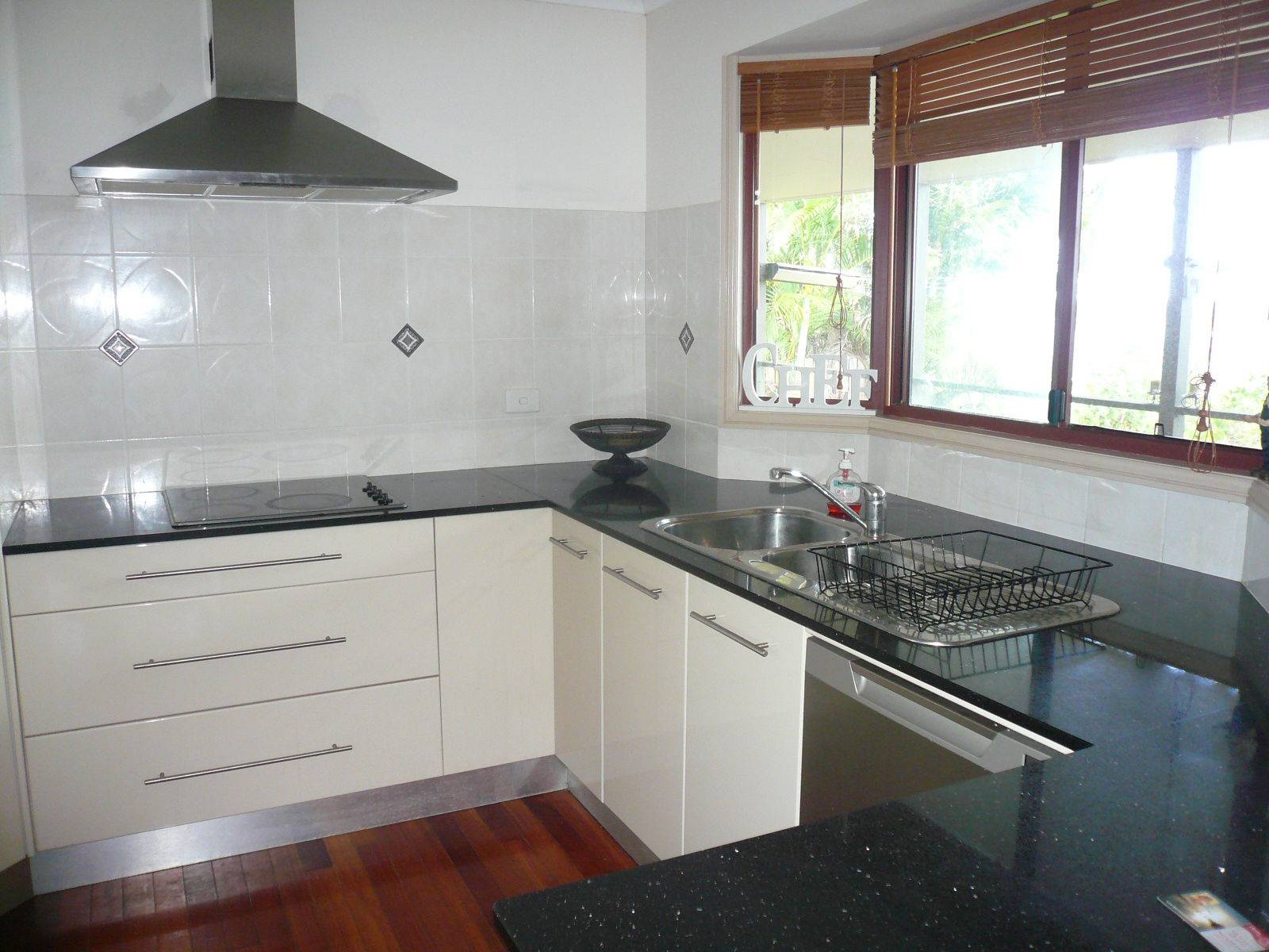 132 Western Road, Macleay Island, Macleay Island - Thumbnail 5