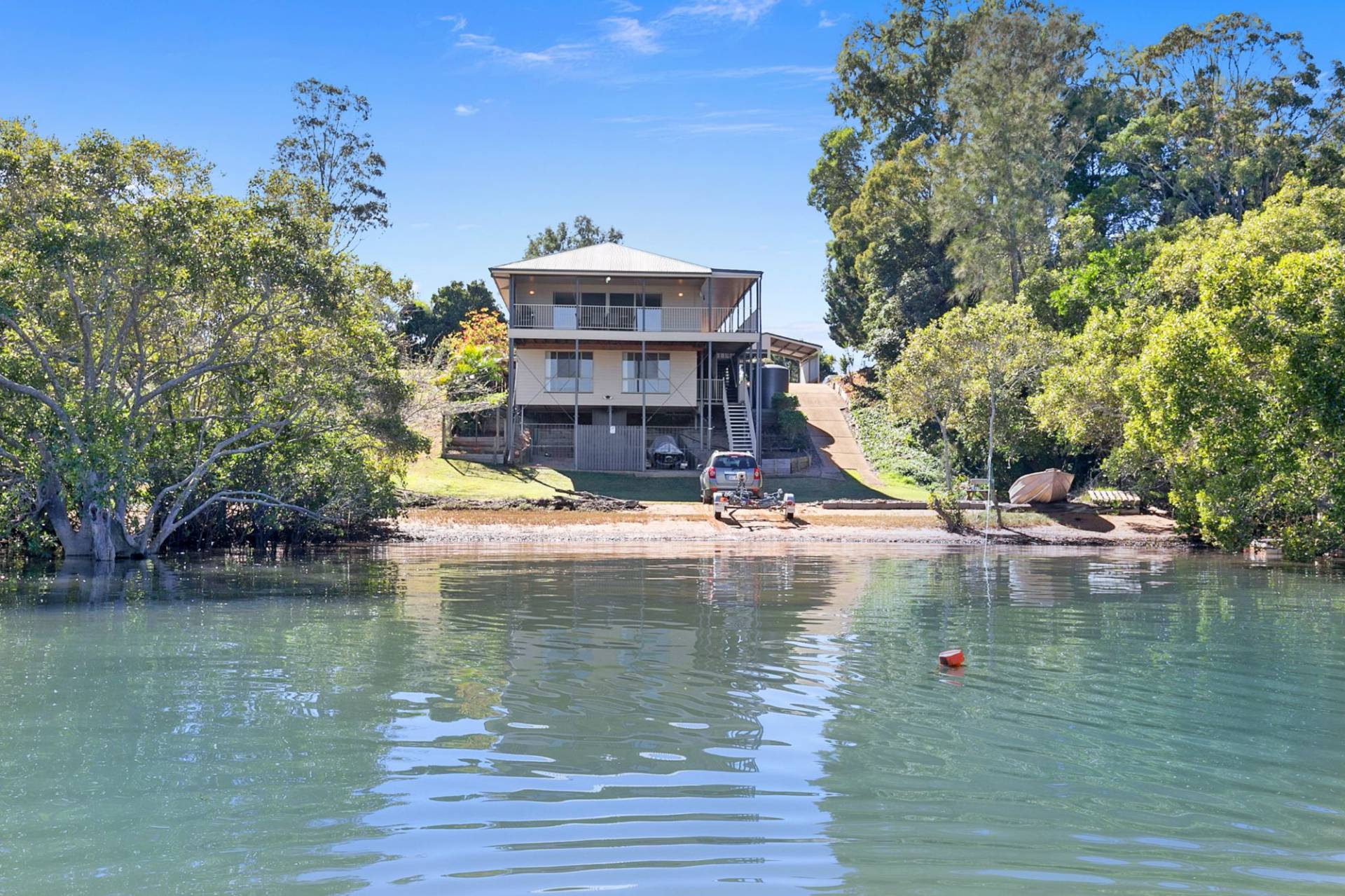 54 Western Road, Macleay Island, Macleay Island - Thumbnail 2