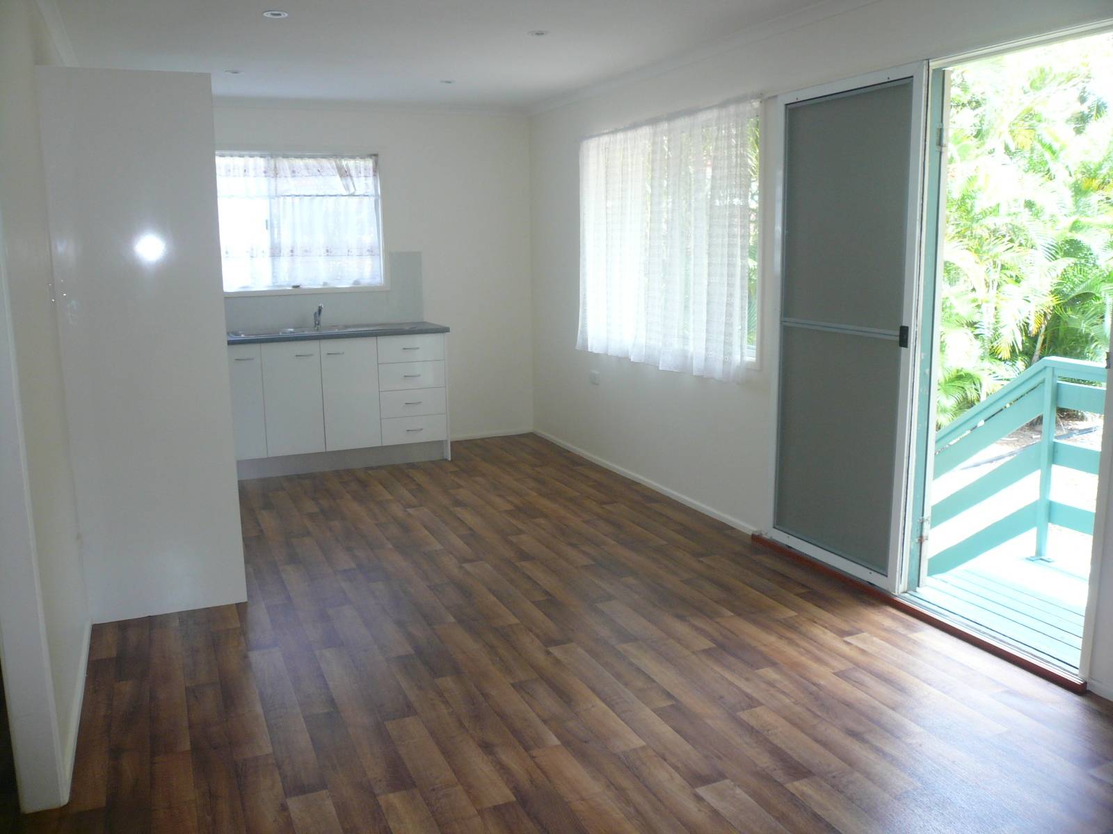 8 William Street, Macleay Island, Macleay Island - Thumbnail 2