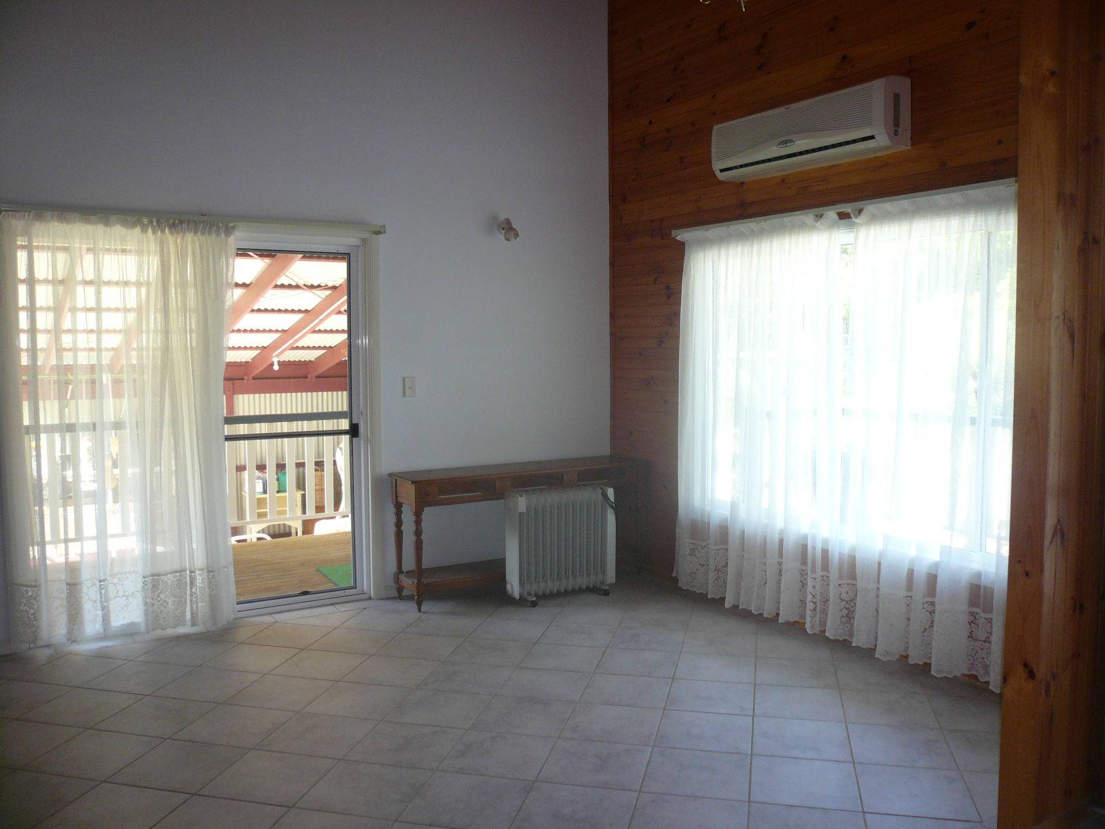 13 Marine Street, Macleay Island, Macleay Island - Thumbnail 3