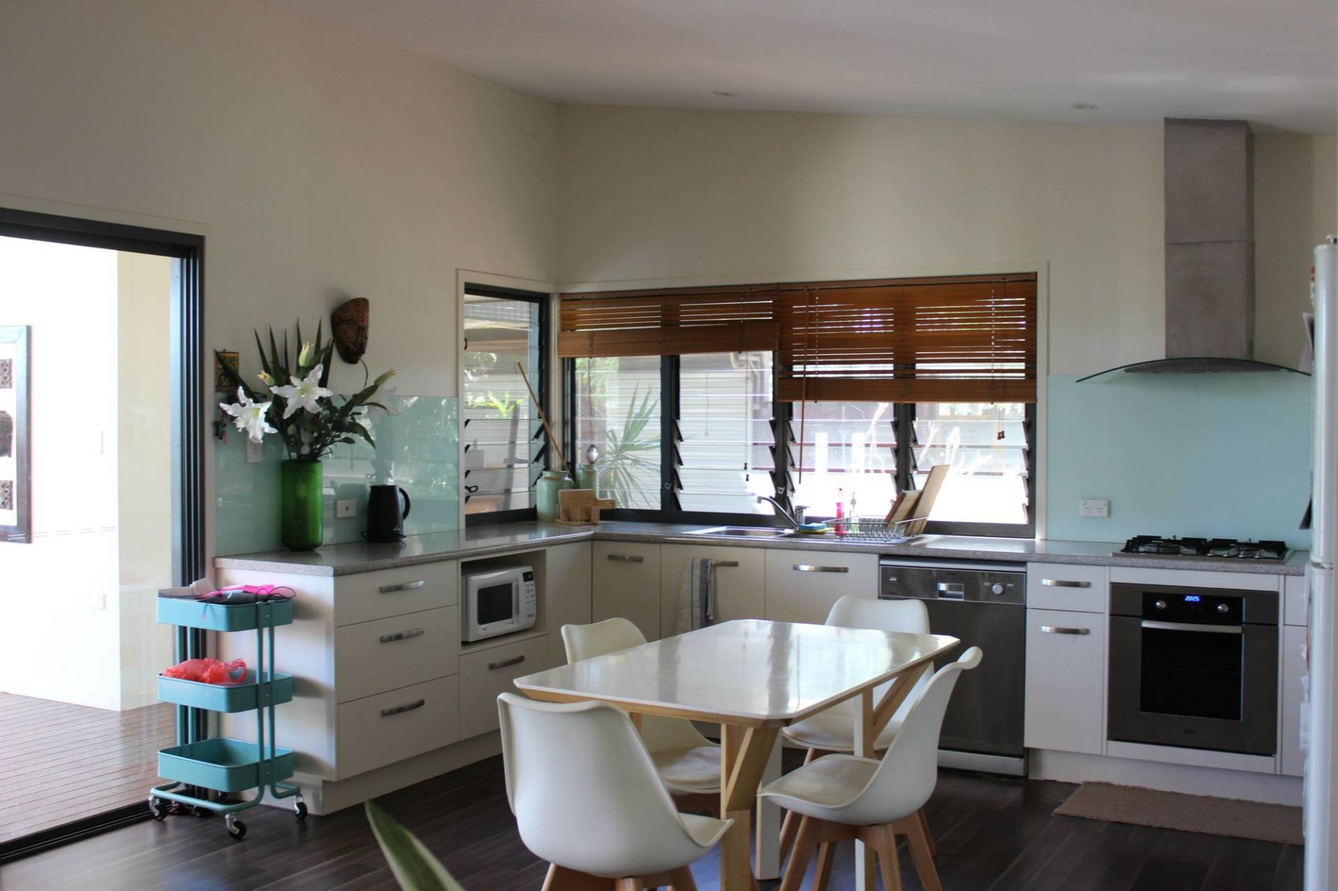 20 Cooee Crescent, Macleay Island, Macleay Island - Thumbnail 2