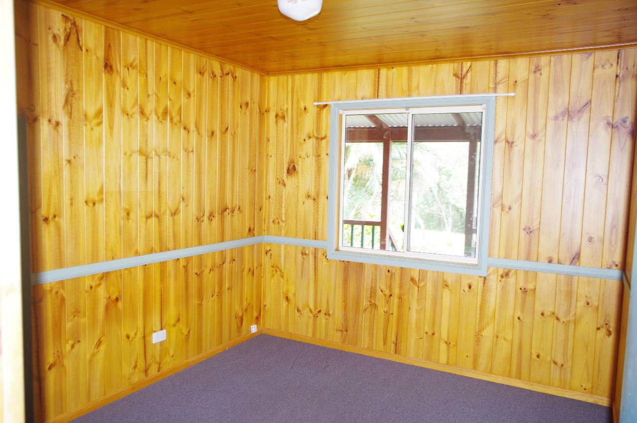 29 Lemontree Drive, Macleay Island, Macleay Island - Thumbnail 3