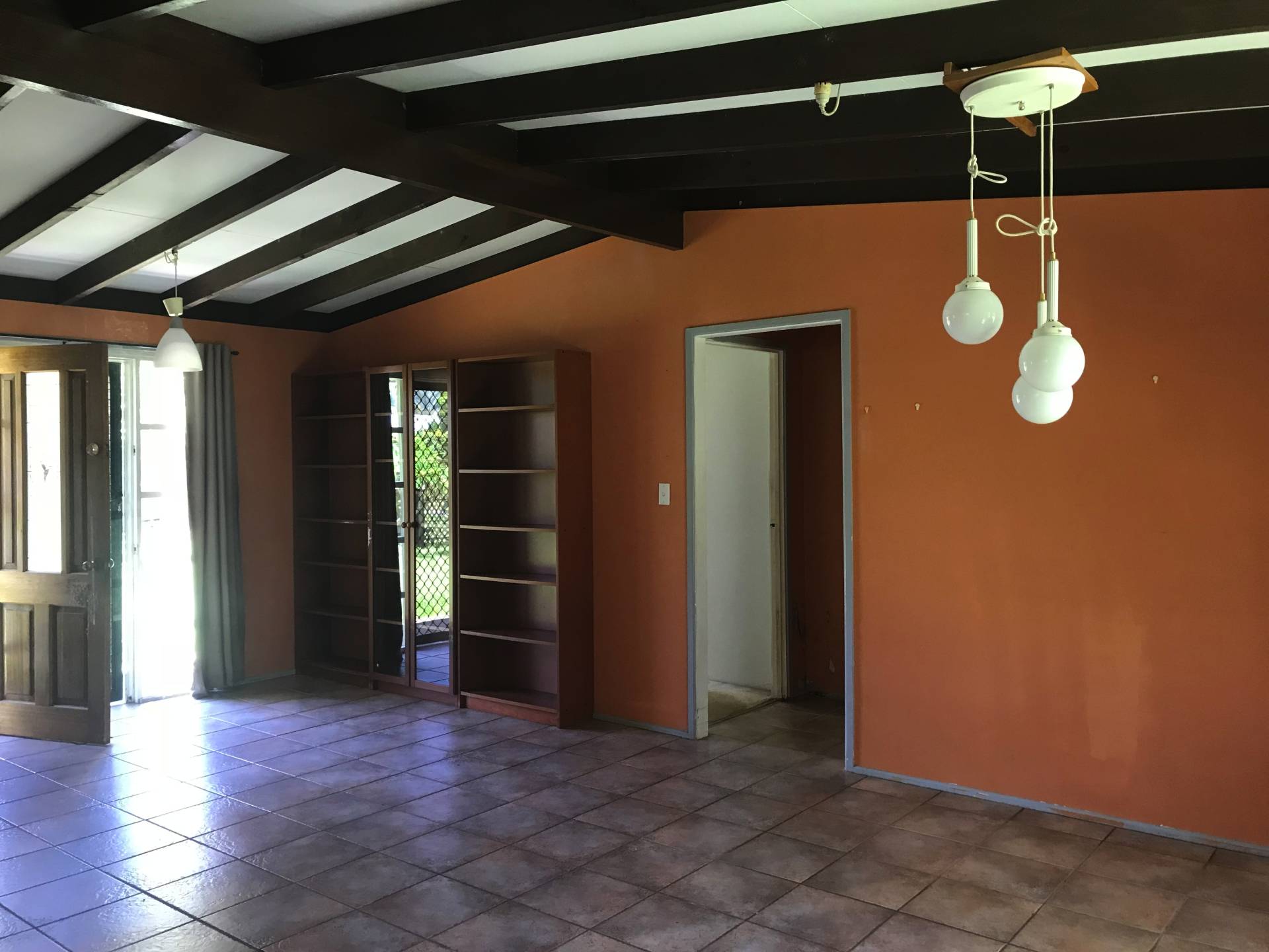 27 Curlew St, Macleay Island, Macleay Island - Thumbnail 3