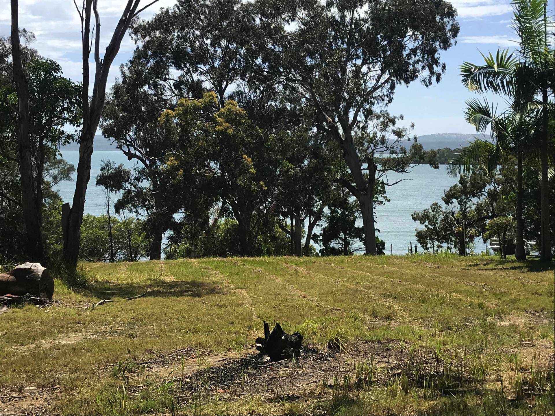 16-18 Weeroona Ave, Macleay Island, Macleay Island - Thumbnail 3