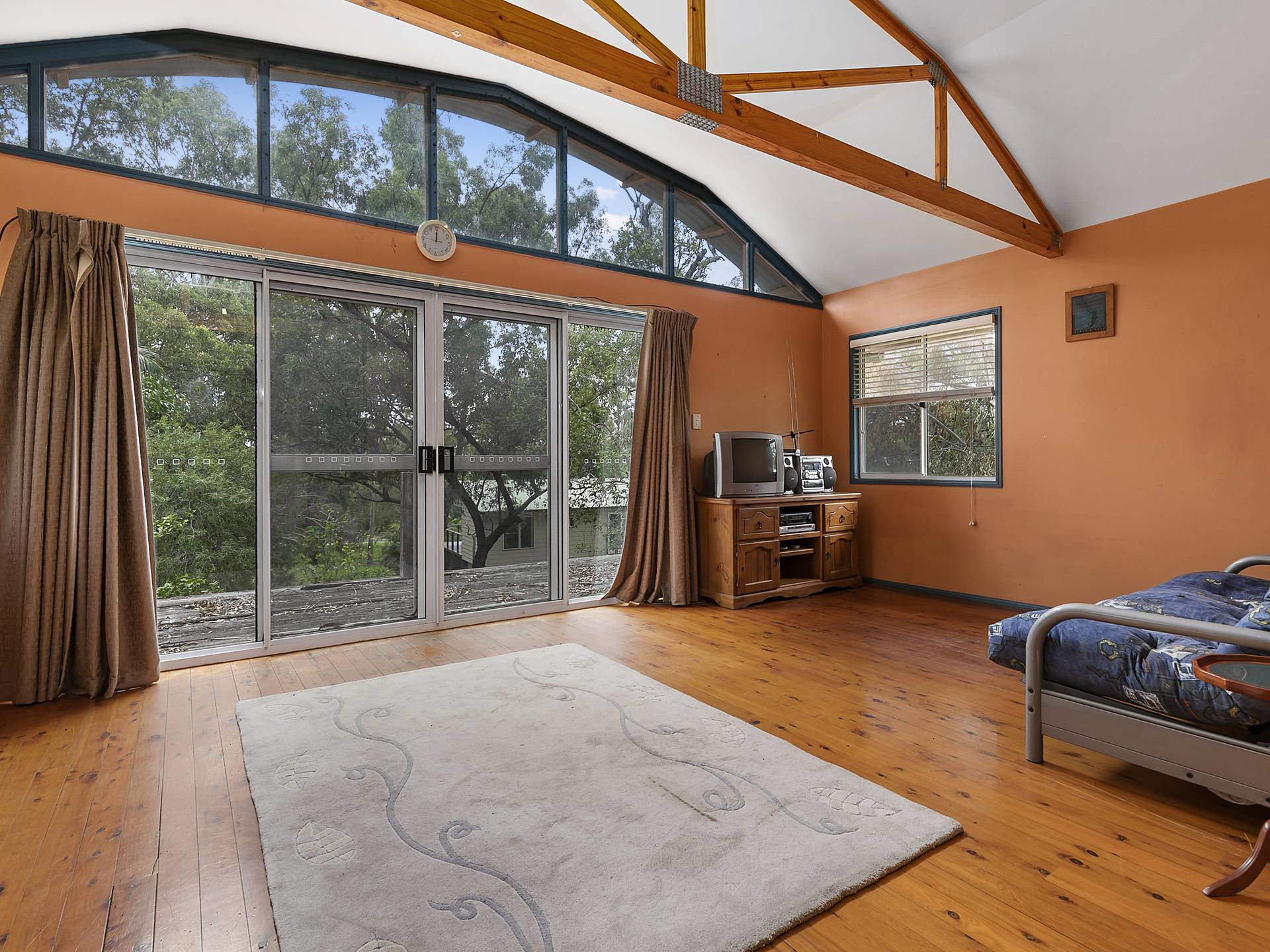 21-23 Wharf St, Macleay Island, Macleay Island - Thumbnail 2